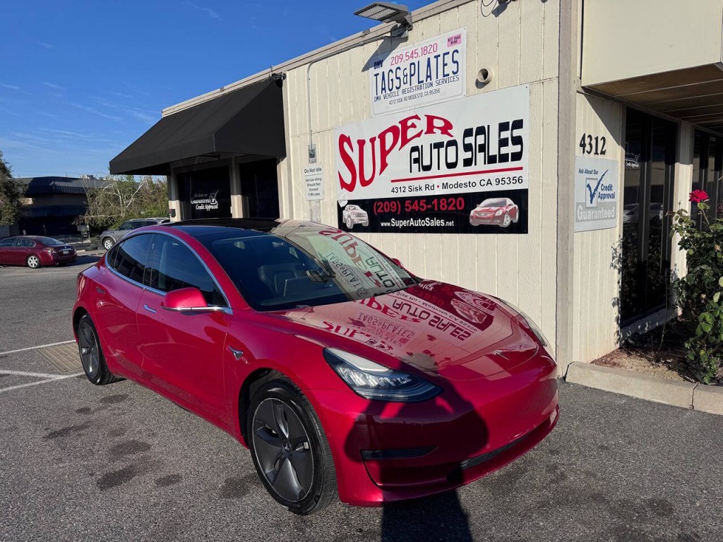 2018 Tesla Model 3 Image 25