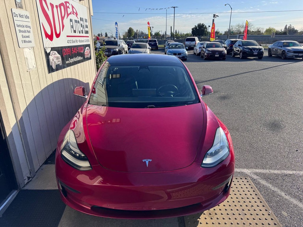 2018 Tesla Model 3 Image 27