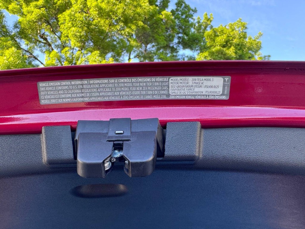 2018 Tesla Model 3 Image 49