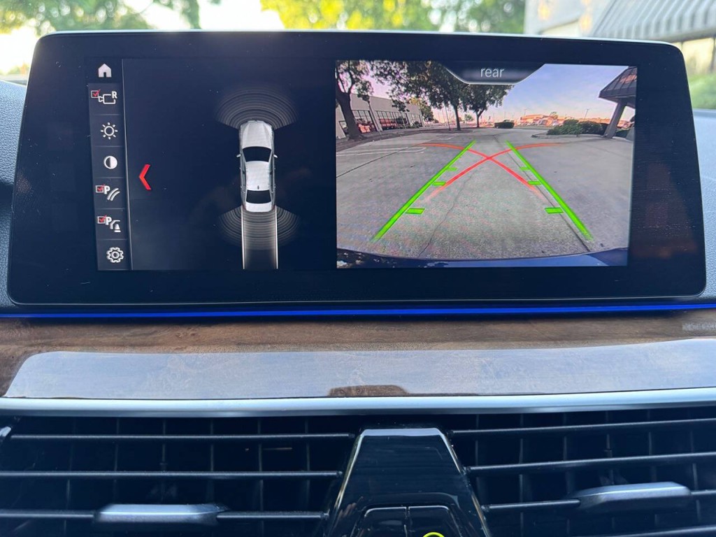 2018 BMW 5 Series Image 20