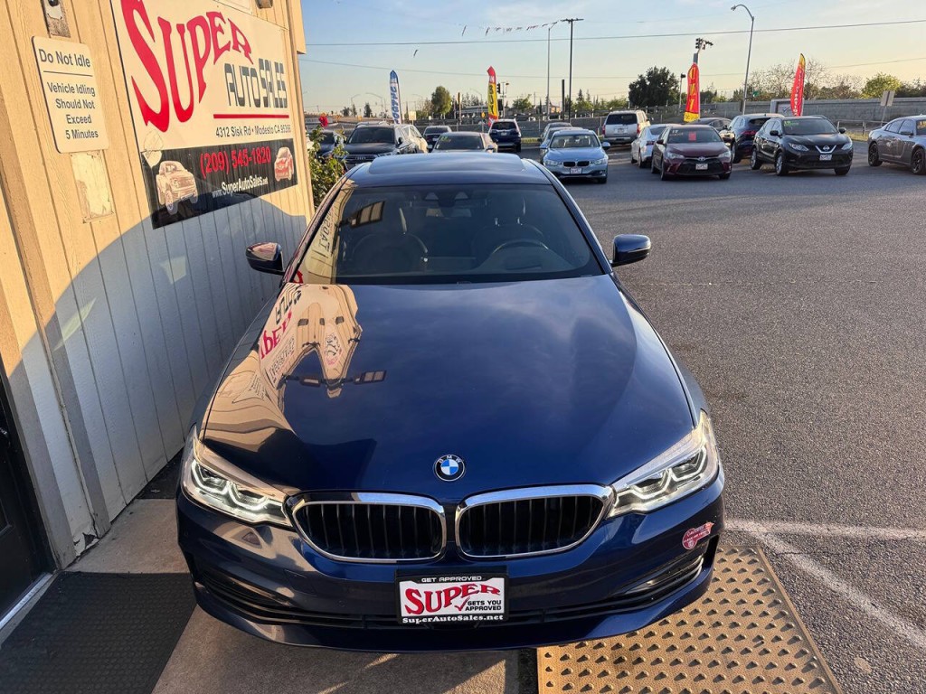 2018 BMW 5 Series Image 27