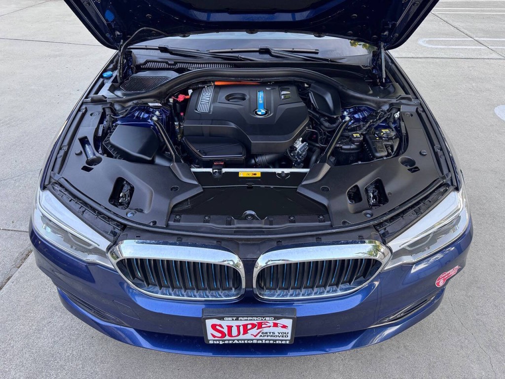 2018 BMW 5 Series Image 47