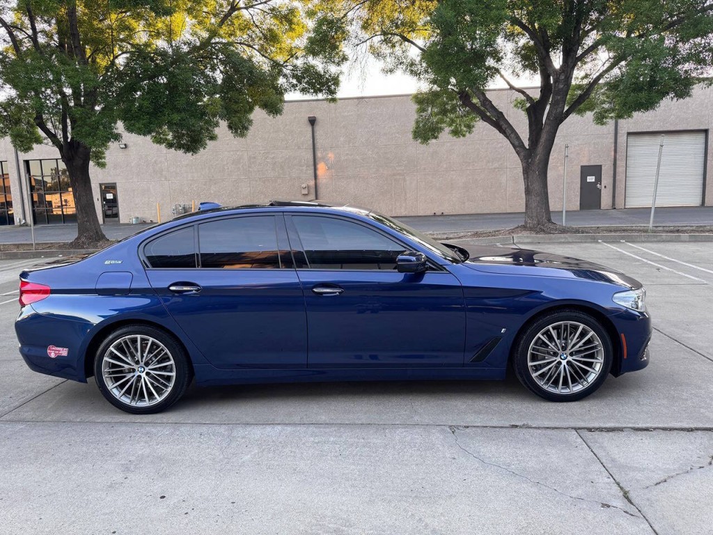 2018 BMW 5 Series Image 64