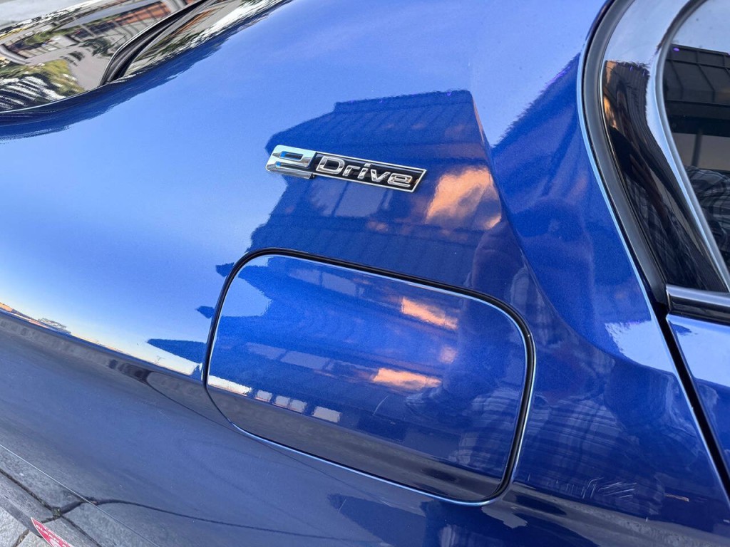 2018 BMW 5 Series Image 56