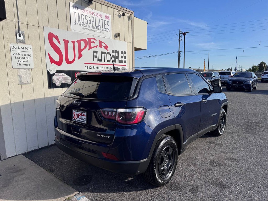 2021 Jeep Compass Image 10