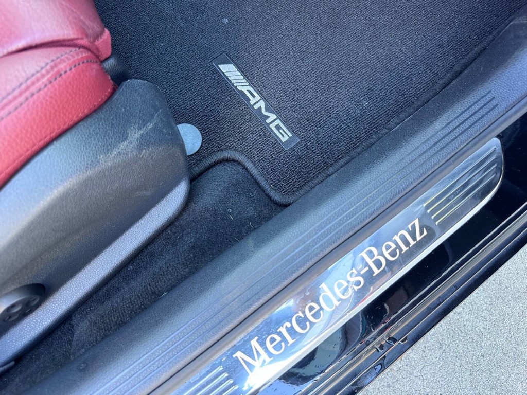 2016 Mercedes-Benz C-Class Image 48