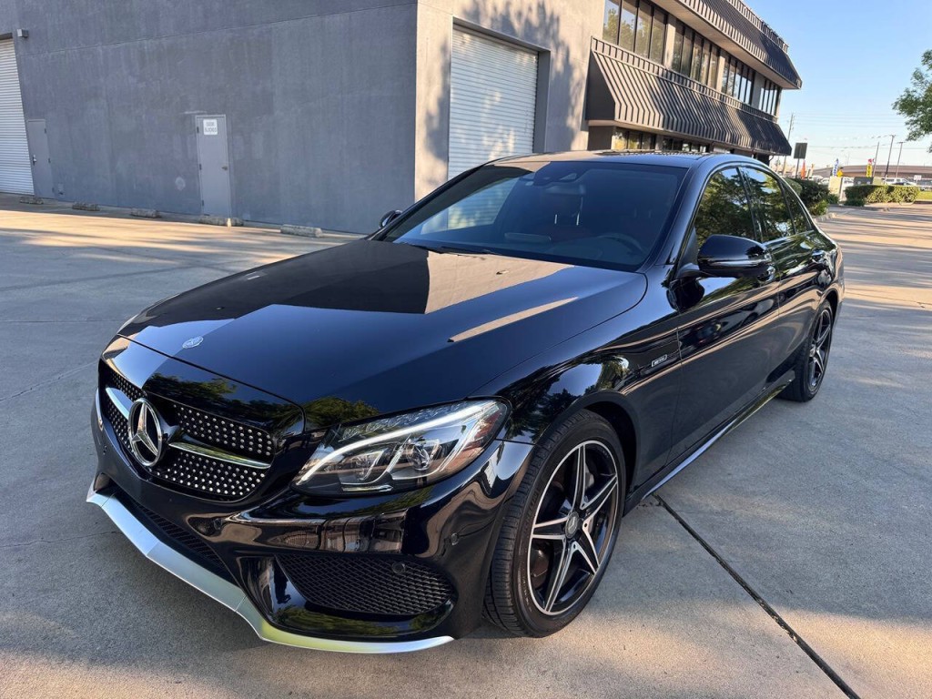 2016 Mercedes-Benz C-Class Image 63