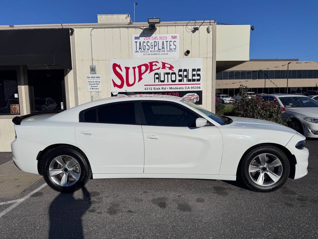 2021 Dodge Charger Image 10
