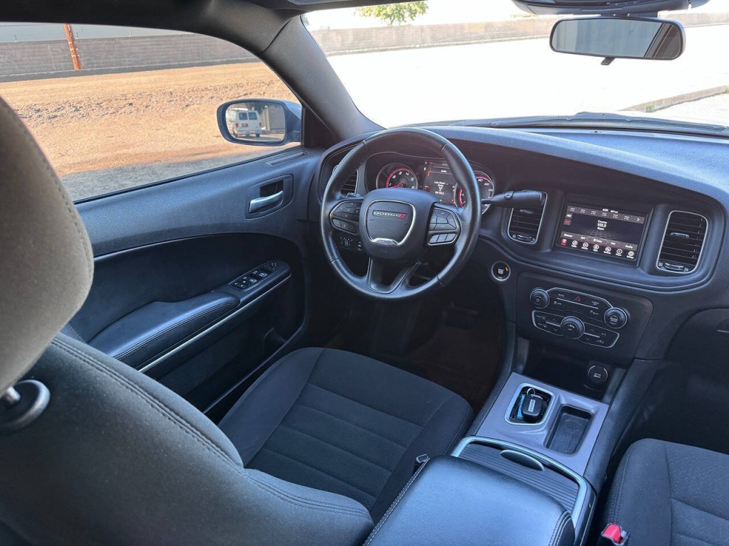 2021 Dodge Charger Image 16