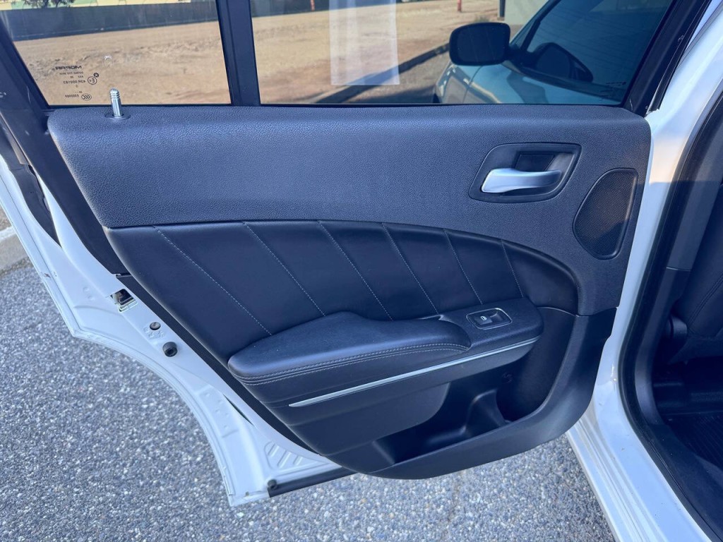 2021 Dodge Charger Image 42