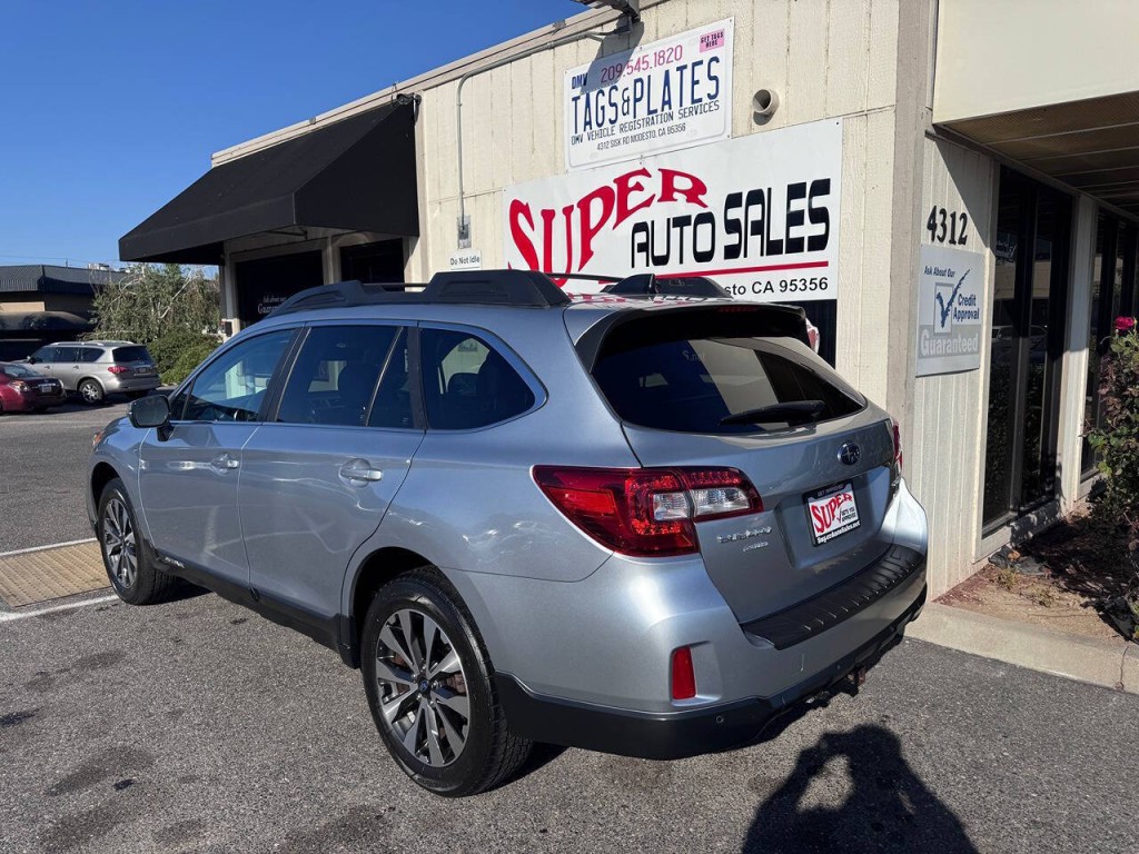2017 Subaru Outback Image 10