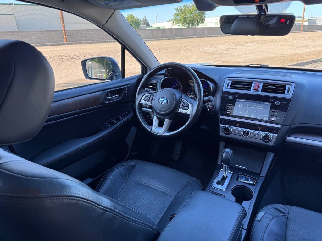 2017 Subaru Outback Image 15