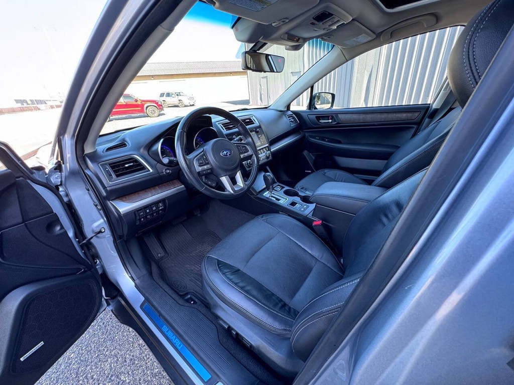 2017 Subaru Outback Image 29