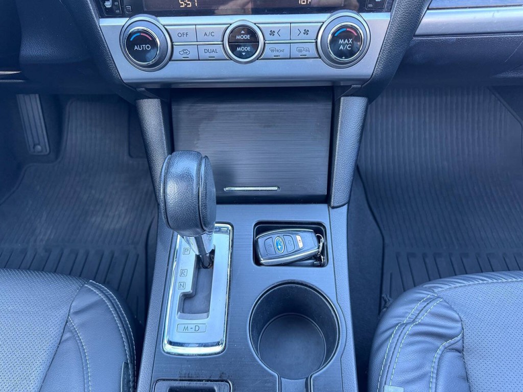 2017 Subaru Outback Image 35