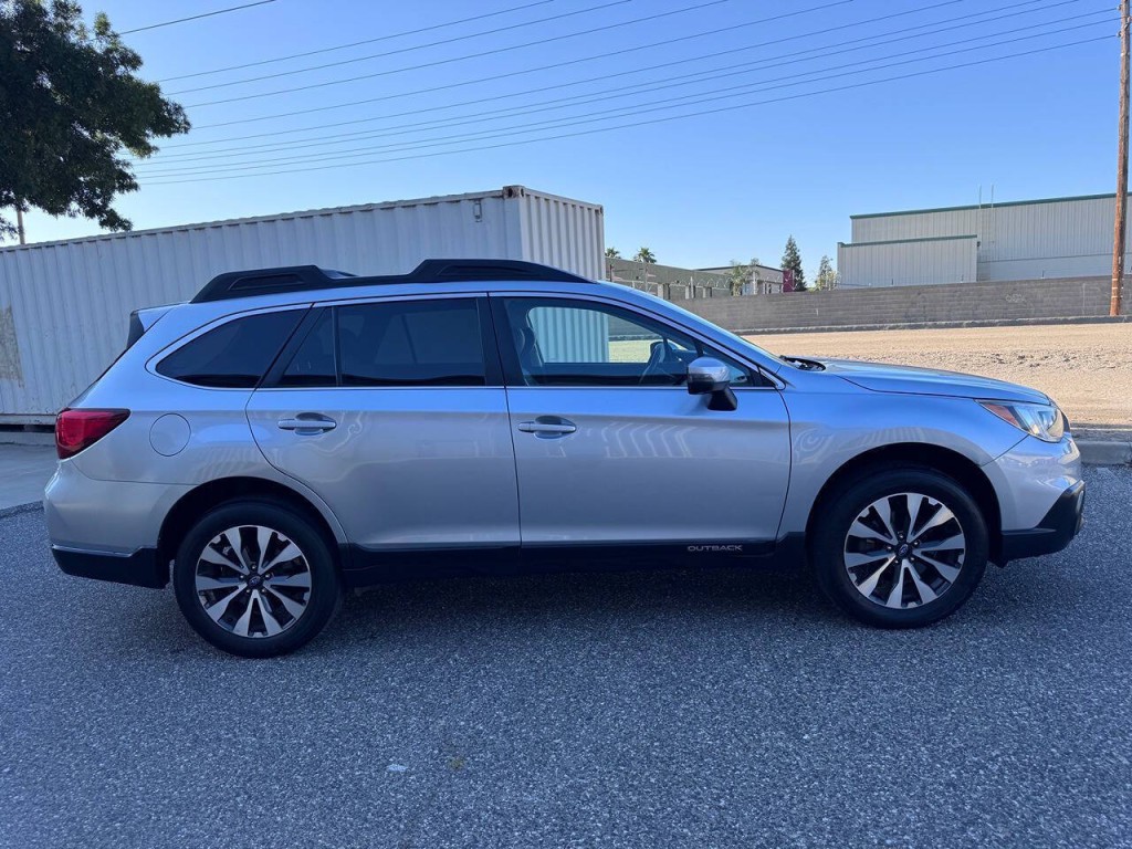 2017 Subaru Outback Image 75