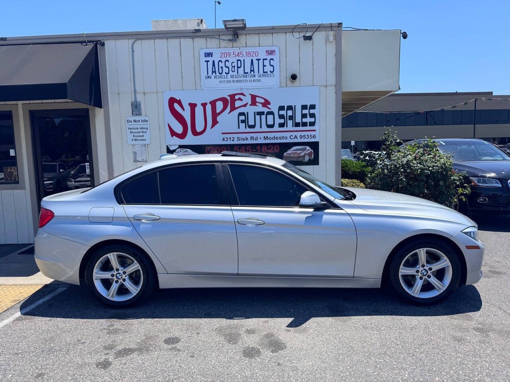 2014 BMW 3 Series Image 7