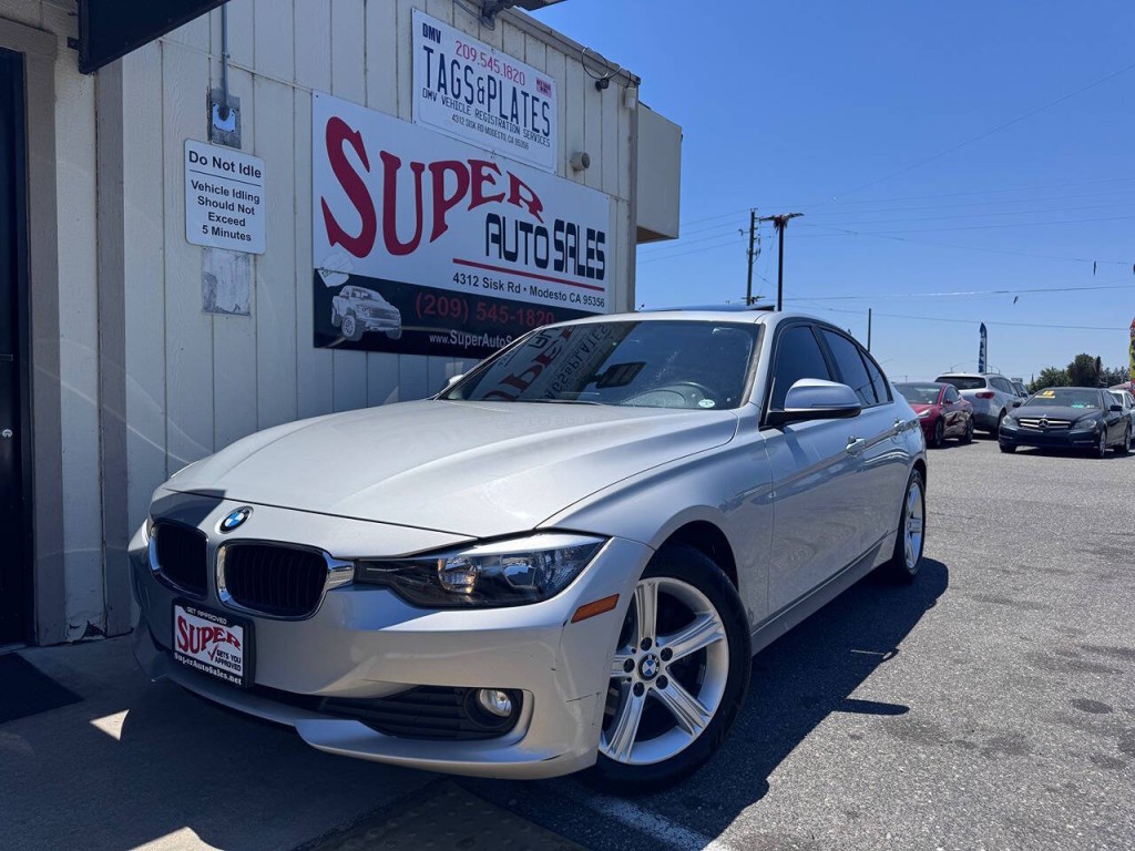 2014 BMW 3 Series Image 26