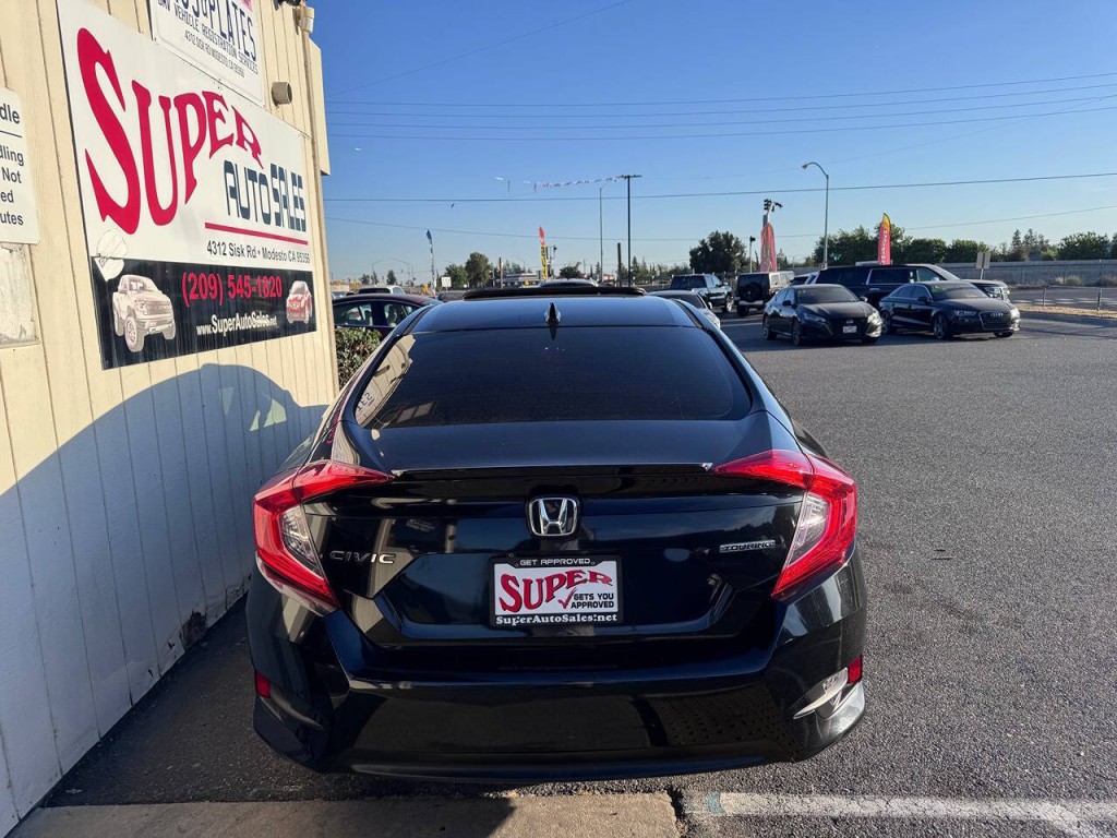2018 Honda Civic Image 4