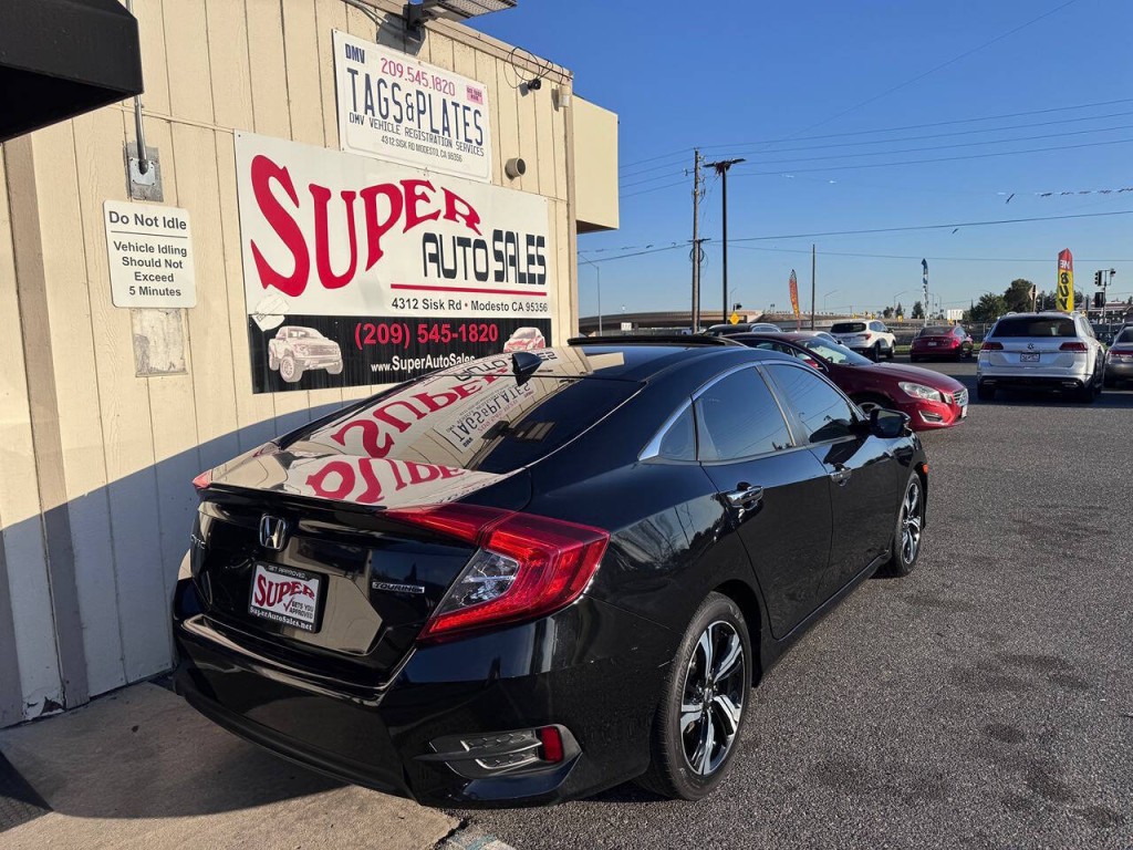 2018 Honda Civic Image 9