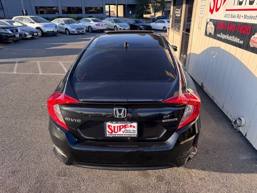 2018 Honda Civic Image 23