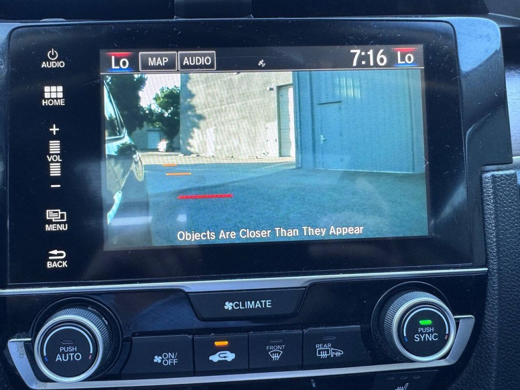 2018 Honda Civic Image 29