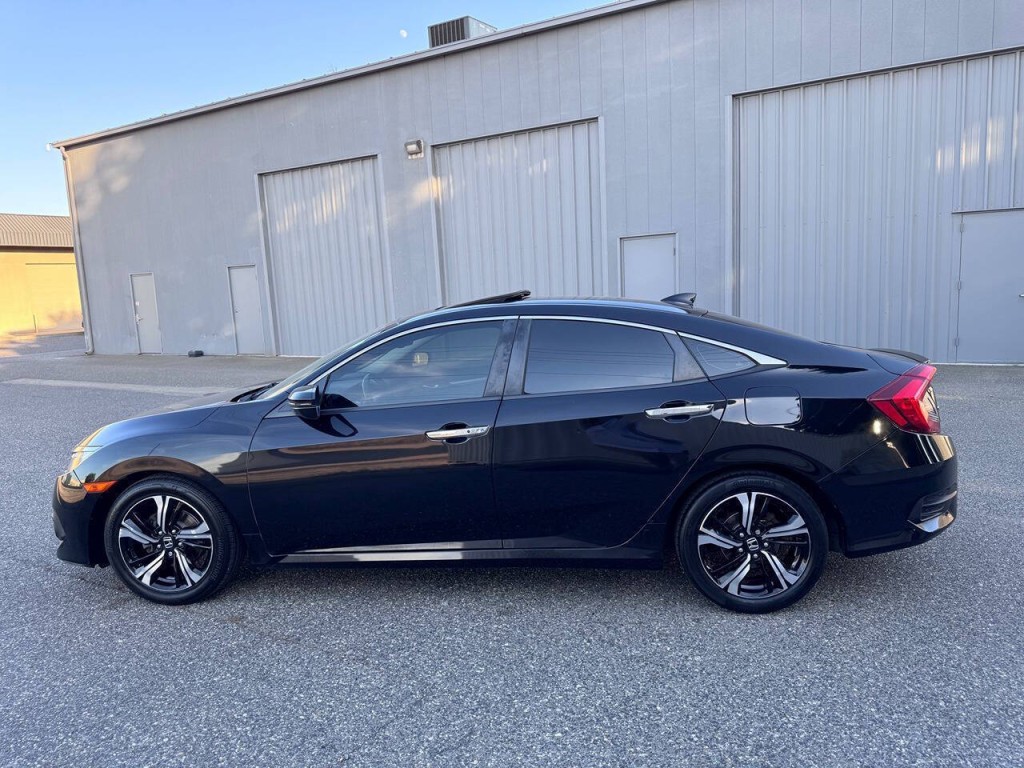 2018 Honda Civic Image 58