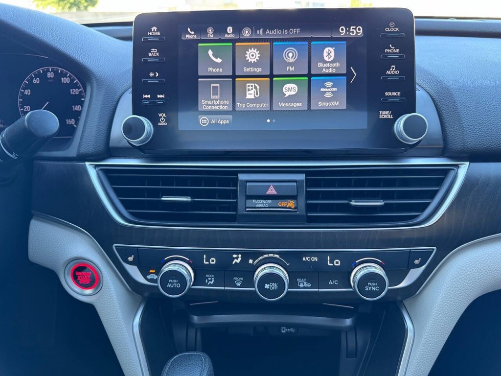 2018 Honda Accord Image 18