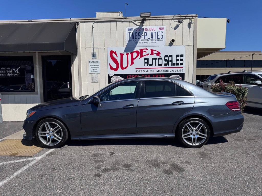 2016 Mercedes-Benz E-Class Image 8