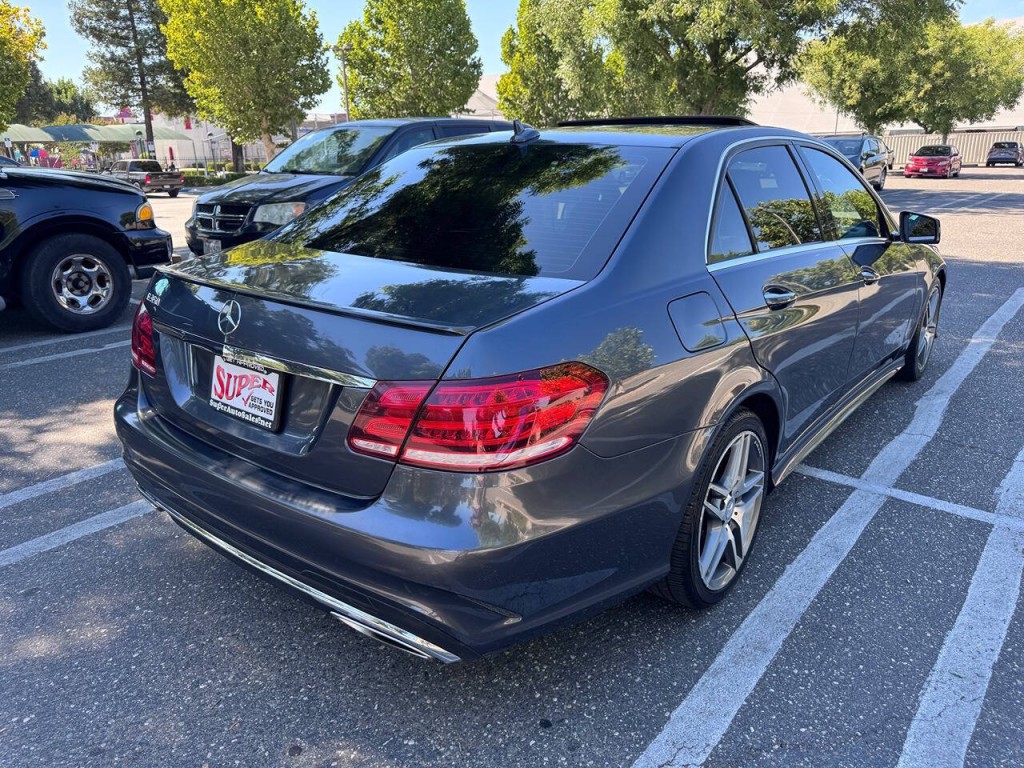 2016 Mercedes-Benz E-Class Image 49