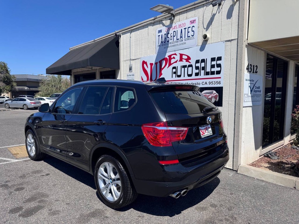 2017 BMW X3 Image 10