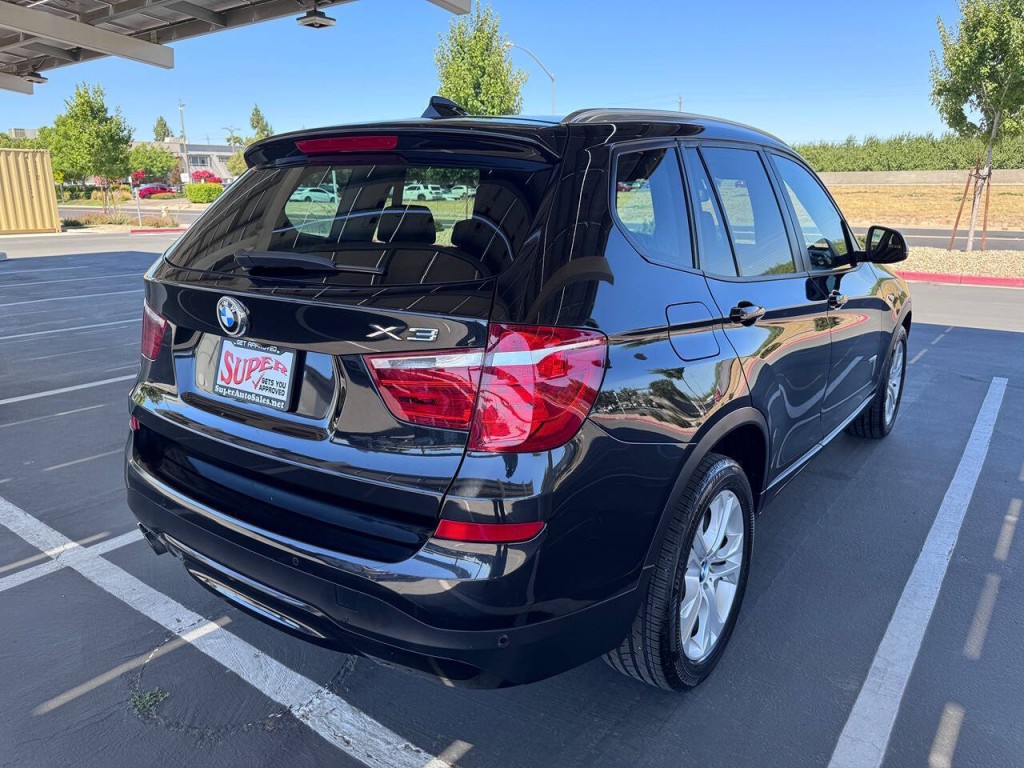 2017 BMW X3 Image 56