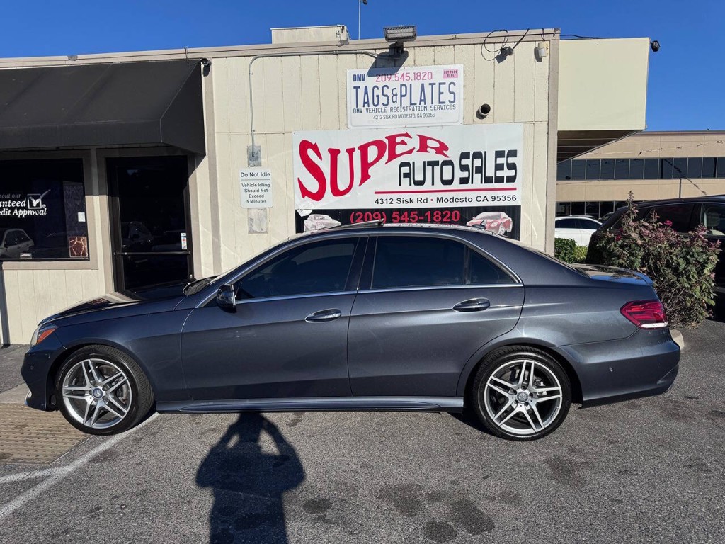 2016 Mercedes-Benz E-Class Image 6