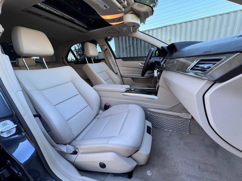 2016 Mercedes-Benz E-Class Image 12