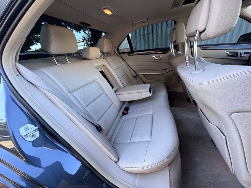 2016 Mercedes-Benz E-Class Image 14