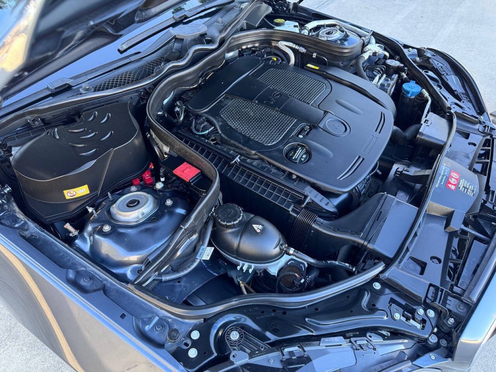 2016 Mercedes-Benz E-Class Image 46