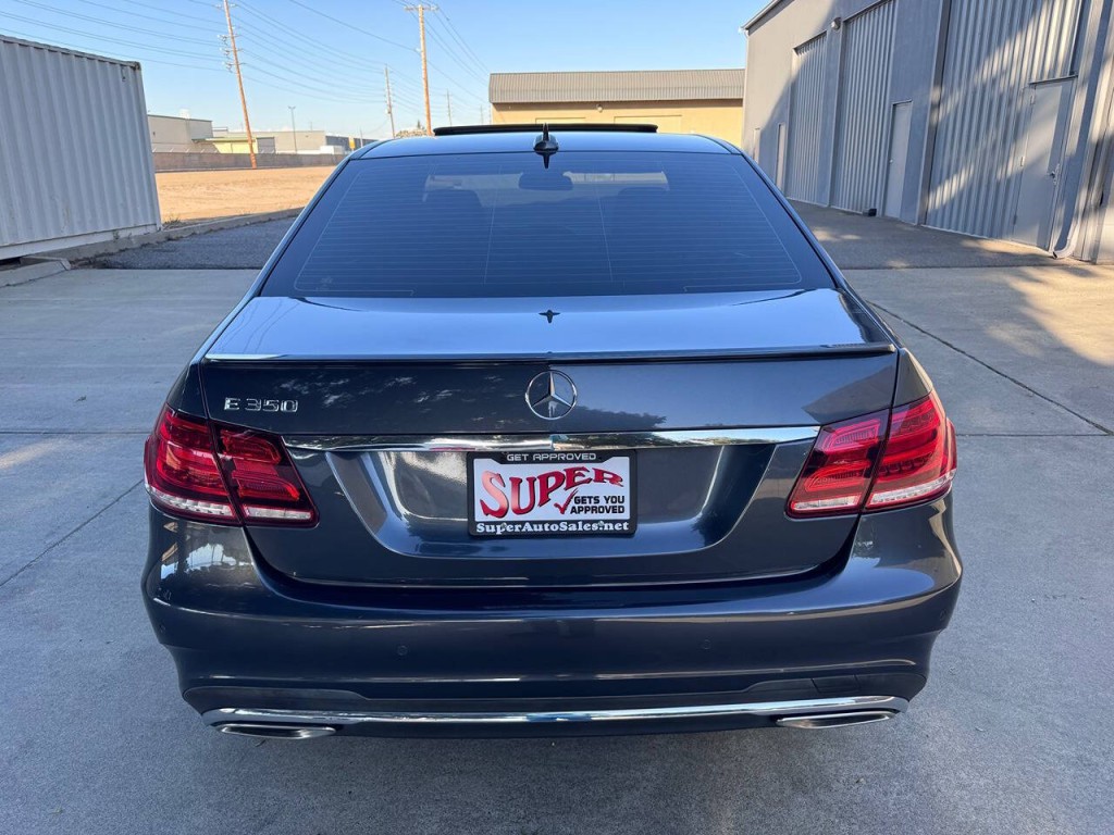 2016 Mercedes-Benz E-Class Image 60