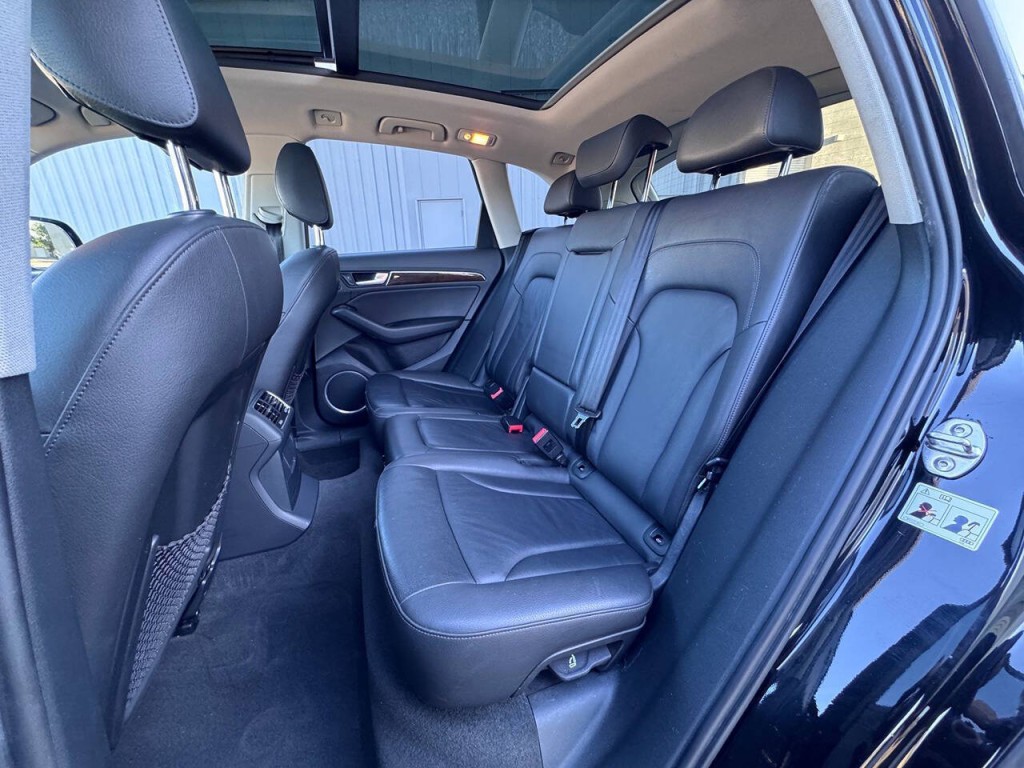 2016 Audi Q5 Image 12
