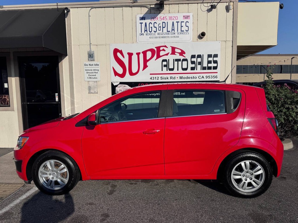 2014 Chevrolet Sonic Image 8