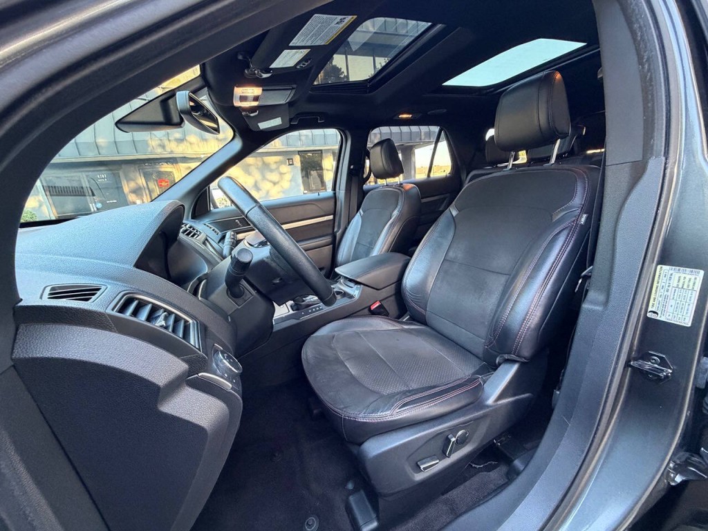 2018 Ford Explorer Image 11