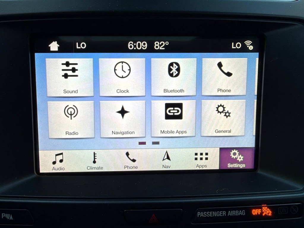2018 Ford Explorer Image 39