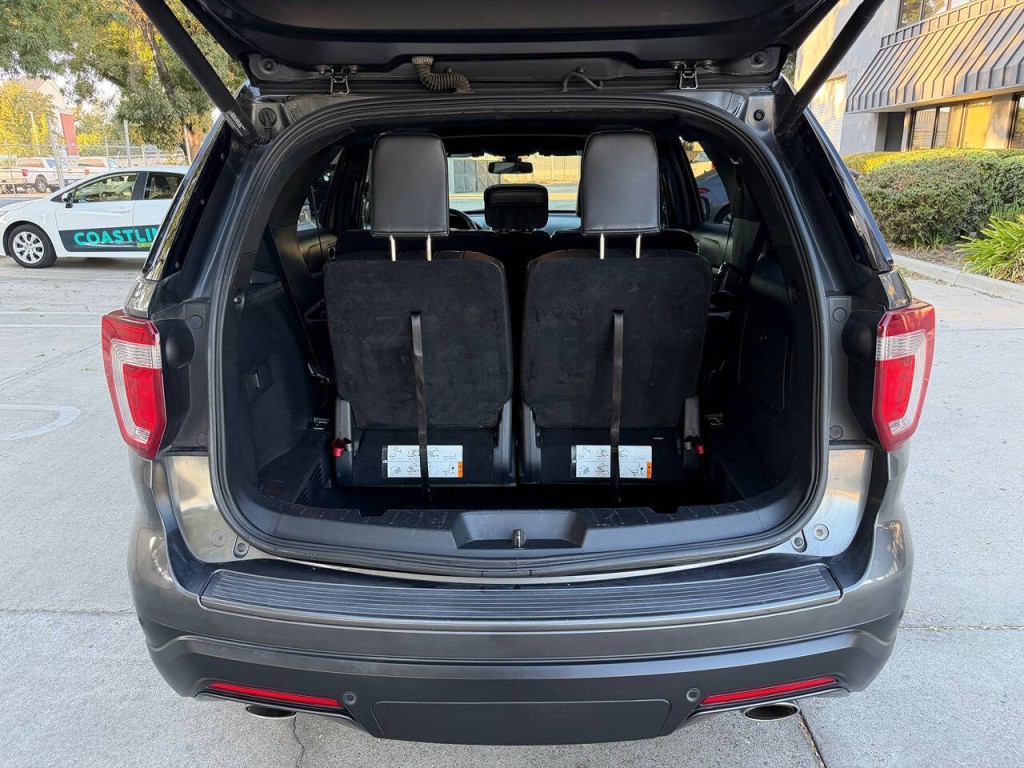 2018 Ford Explorer Image 46
