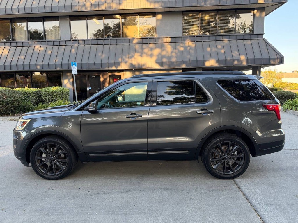 2018 Ford Explorer Image 62