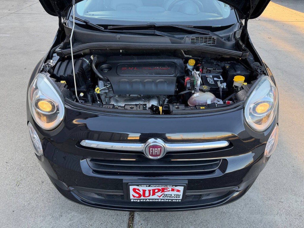 2016 FIAT 500 Image 23