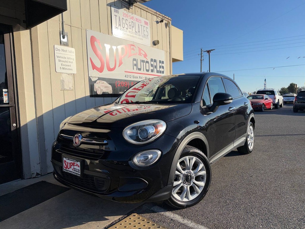 2016 FIAT 500 Image 26