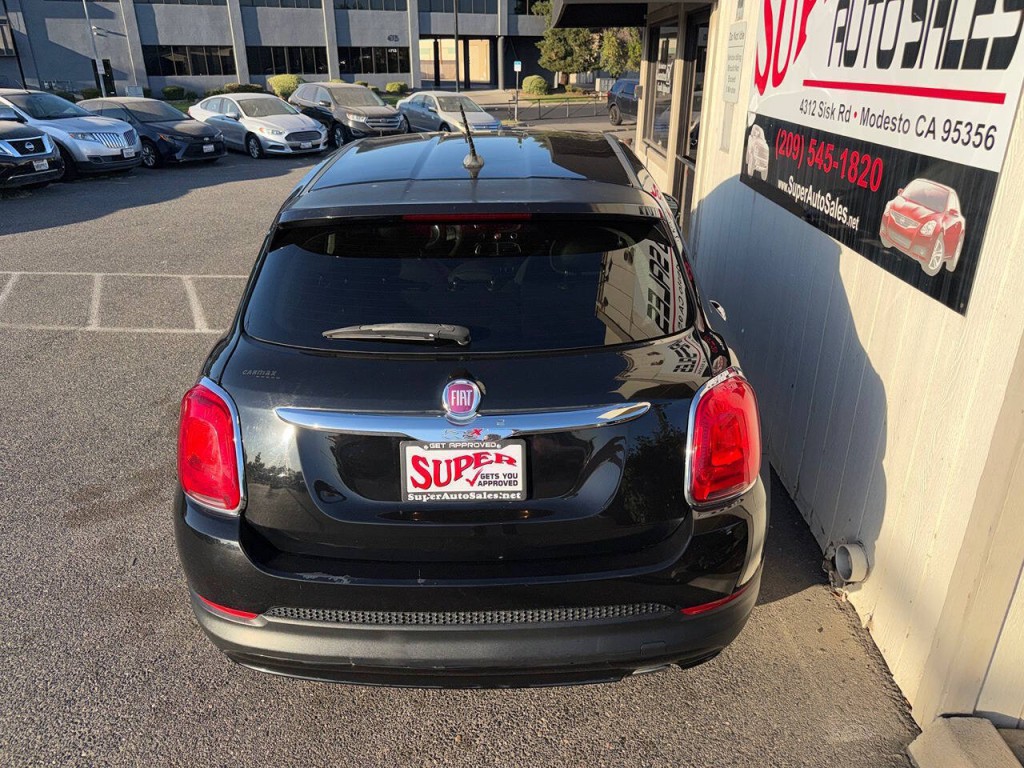 2016 FIAT 500 Image 28