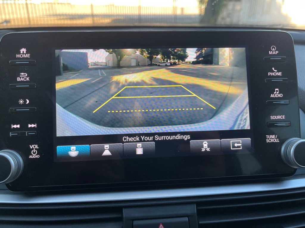 2020 Honda Accord Image 19
