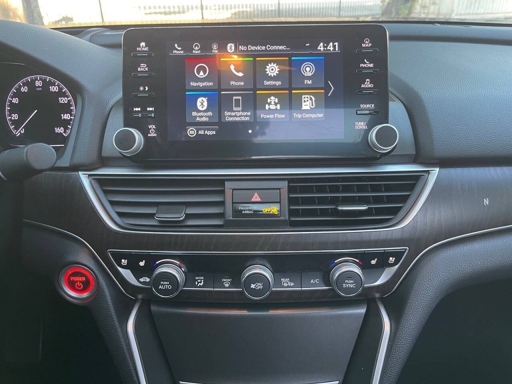 2020 Honda Accord Image 34