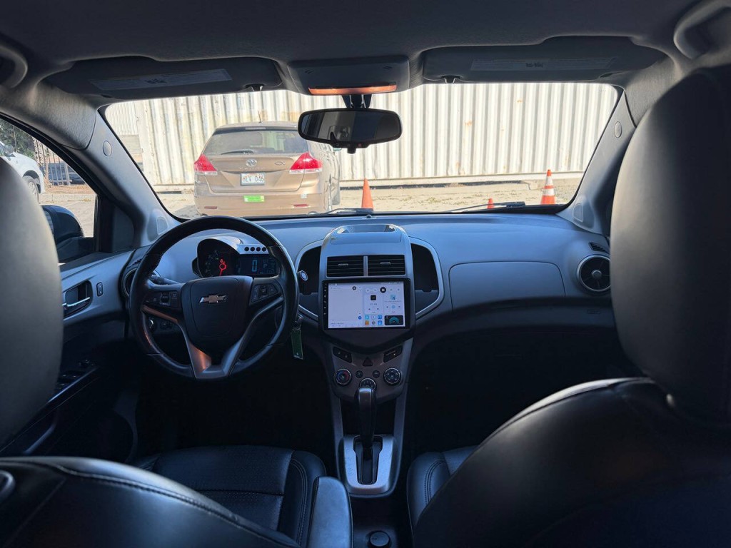 2016 Chevrolet Sonic Image 17