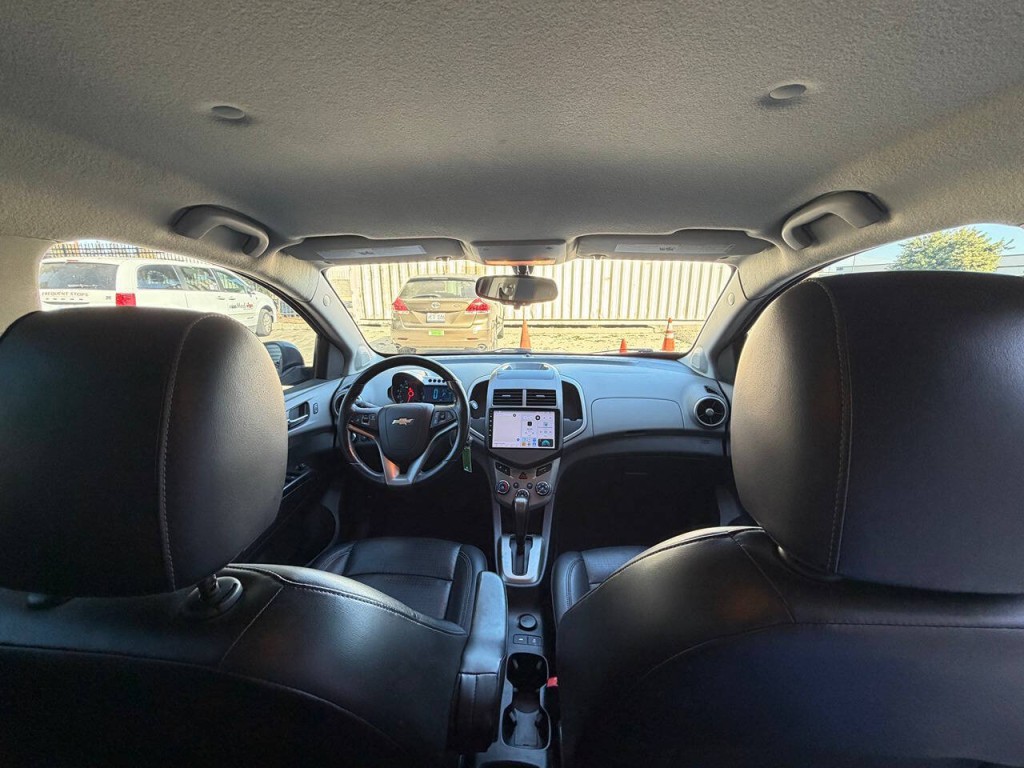 2016 Chevrolet Sonic Image 33