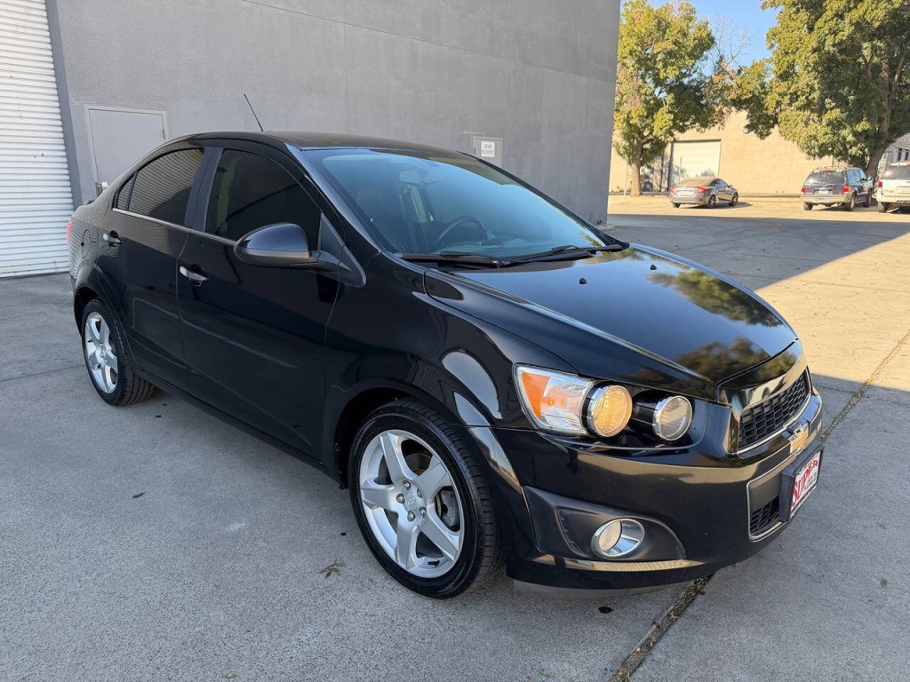 2016 Chevrolet Sonic Image 52